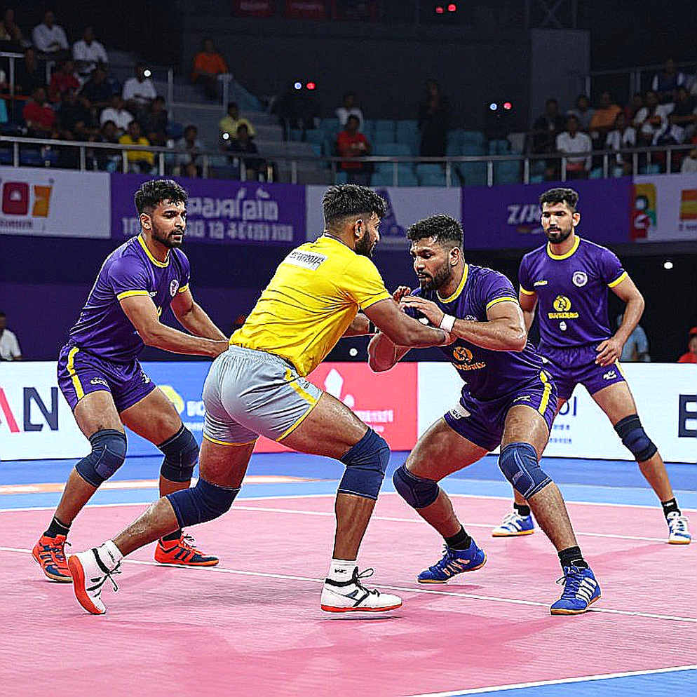 ৪৮-২৪ স্কোরবোর্ডের ওপাশে: নেপালকে হারিয়ে ফাইনালে ভারত, কিন্তু উত্তরটা সেমিফাইনালে নেই