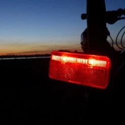 Busch-mueller Feu Arrière Toplight Line K Brake Pour Vélo électrique -Le Cyclo Moderne Soldes Boutique 323 Toplight Line Brex E Bike Ruecklicht Busch Mueller 4