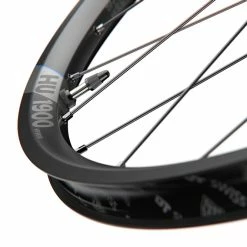 Dt-swiss Roue Avant HU 1900 Spline® 29" 25mm CL -Le Cyclo Moderne Soldes Boutique DTSwiss HU 1900 ProdctDetail Rim 002 1920px