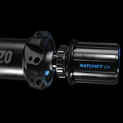 Dt-swiss Roue Arrière HU 1900 Spline® 27,5" 35mm CL Boost 11 Dt-swiss Roue Arrière HU 1900 Spline® 27,5" 35mm CL Boost -Le Cyclo Moderne Soldes Boutique DTSwiss Hybrid Utility FHB 1920pxAQUdeh6CUHLKt