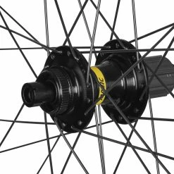Mavic Jeu De Roues URBAN E-Speedcity 1 700 CL Shimano -Le Cyclo Moderne Soldes Boutique Mavic URBAN E Speedcity 1 700 CL 12x142 Shimano Hinterrad R00011903 bsZ5eUqjyHJJp1