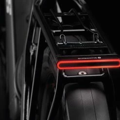 Supernova M99 Tail Light 2 (12V) - Feu Arrière Pour Vélo électrique -Le Cyclo Moderne Soldes Boutique Supernova M99 Tail Light 2 12V Ruecklicht T M99TL2 KE BLK c