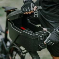 Topeak E-Xplorer TrunkBox -Le Cyclo Moderne Soldes Boutique Topeak 15002081 E Xplorer TrunkBox 3